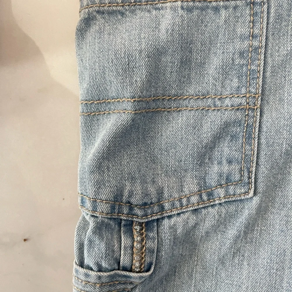 OshKosh B'gosh Blue Denim Overalls Classic Style 4T 100 % cotton